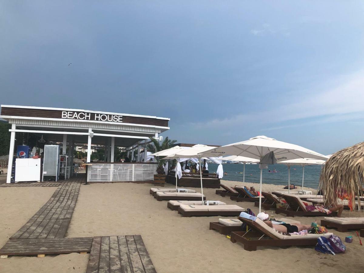 Апартаменти "Бриз" Sveti Vlas Luaran gambar